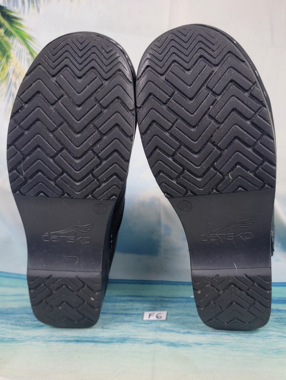 Dansko Pro Clogs 38 7.5-8 - Picture 8 of 9